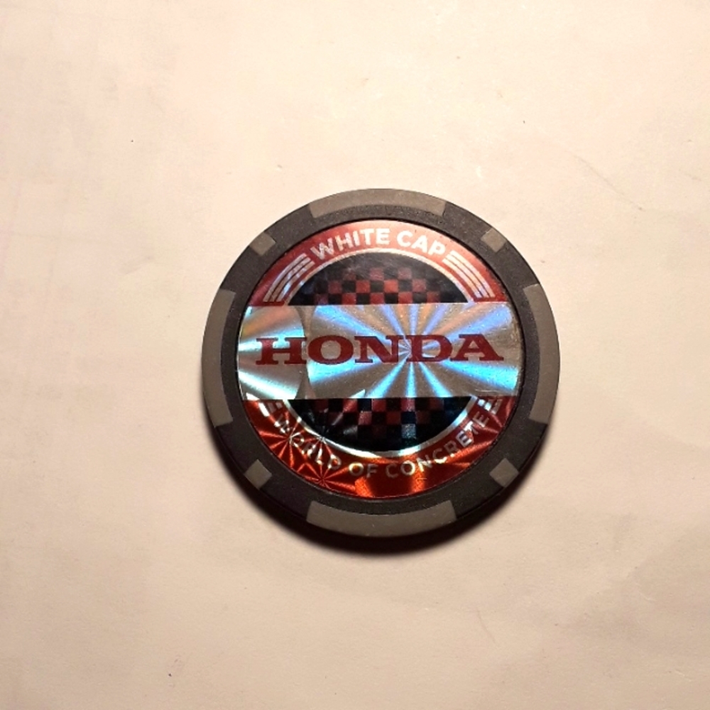 RARE HONDA WHITE CAP WORLD OF CONCERETE GRAY CASINO CHIP